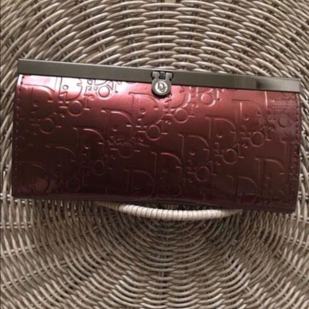 Dior wallet